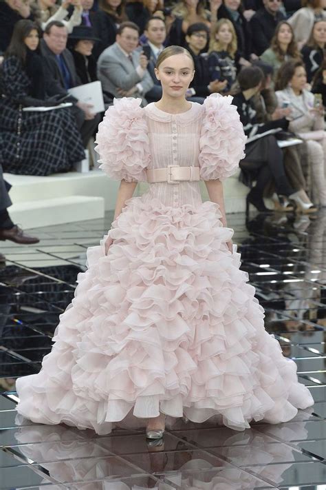 karl lagerfeld chanel dresses|karl lagerfeld most famous work.